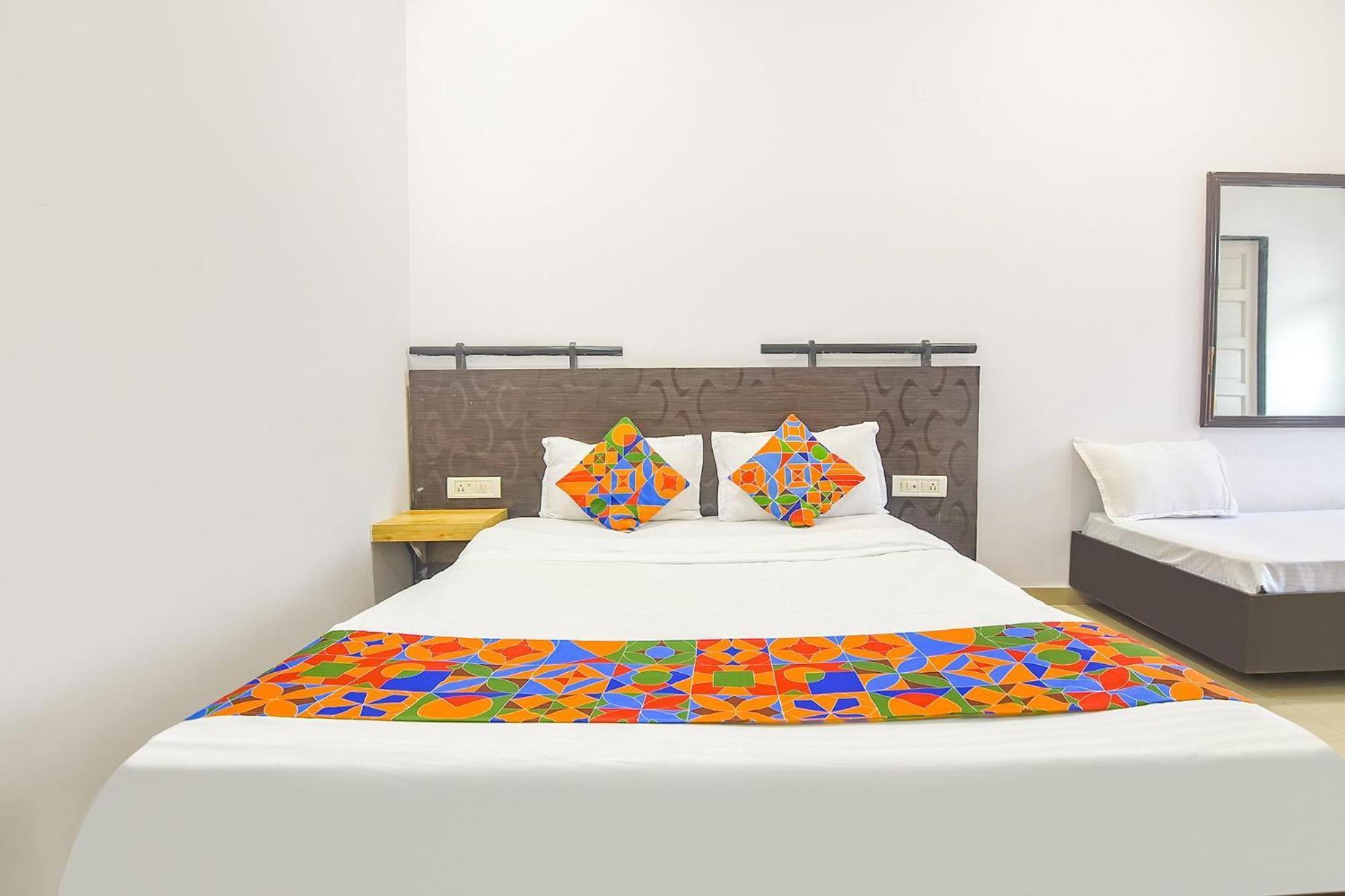 Fabexpress Neo Calangute Beach Resort מראה חיצוני תמונה