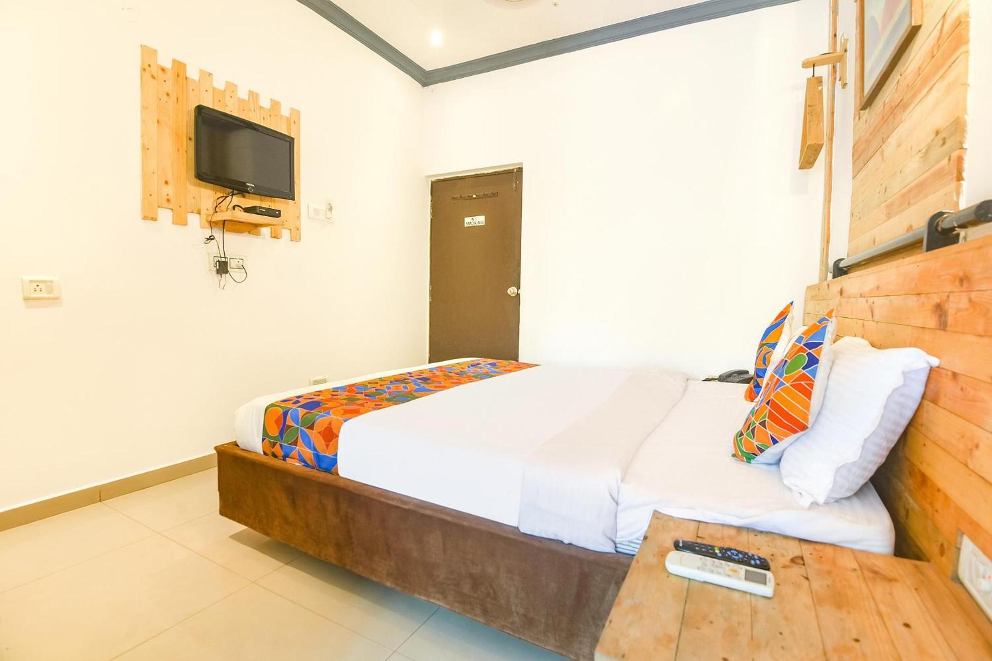 Fabexpress Neo Calangute Beach Resort מראה חיצוני תמונה