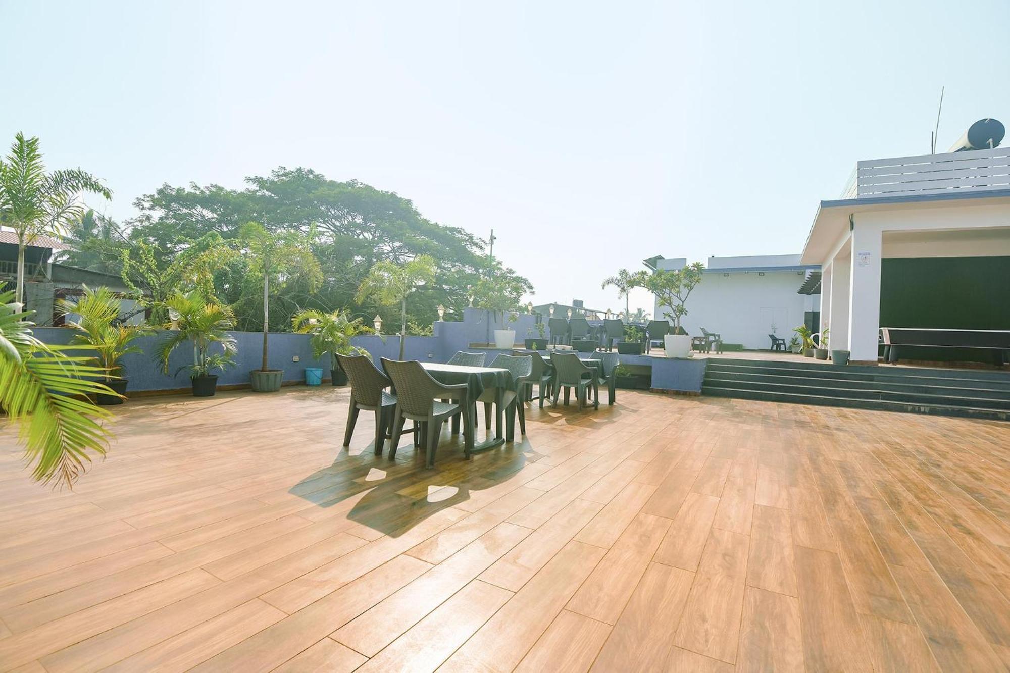 Fabexpress Neo Calangute Beach Resort מראה חיצוני תמונה